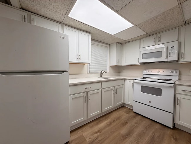 Photo - 1329 Watts Rd Unit 1329 Watts Rd -  B