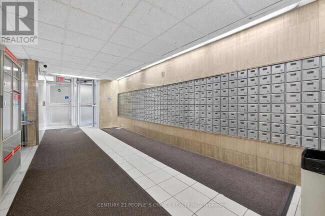 Photo - 390 Dixon Rd Unit 702