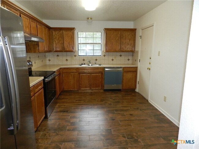 Photo - 1801 Thomas Ct Casa