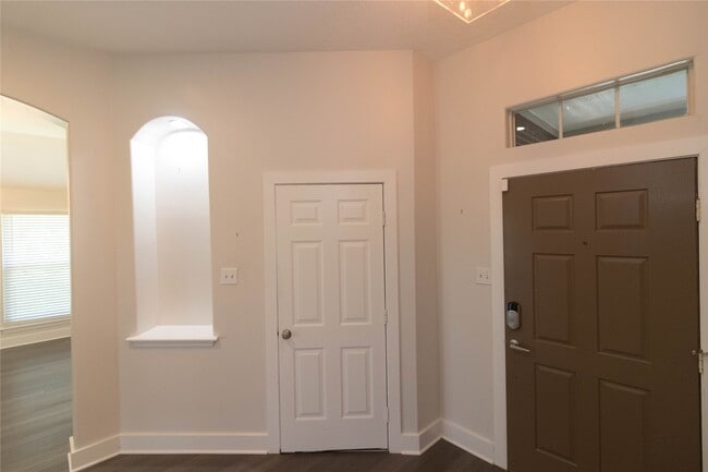 Photo - 1318 Ragsdale Ln