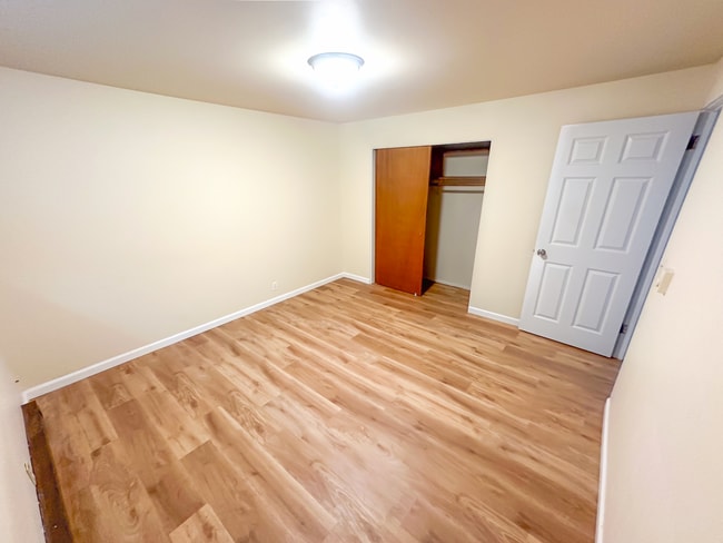 Photo - Charming Triplex with Hardwood Floors, Appliances, and Utilities Included in Prime Ballard-Fremon... Unit 500