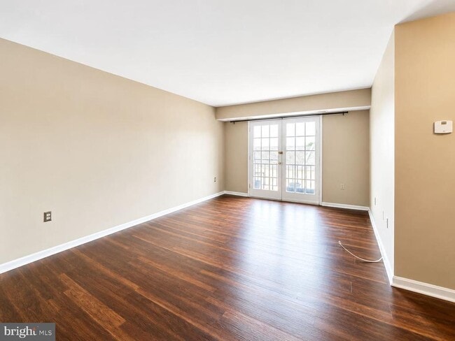 Photo - 430 N Armistead St Unit 303