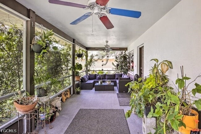 Photo - 18401 Huckleberry Rd