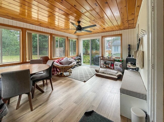 Photo - 41 Burrwood Rd
