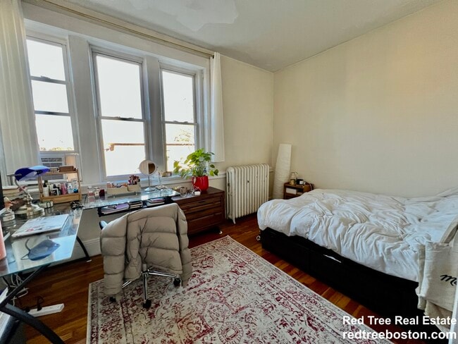 Photo - 66 Egmont St Unit 5