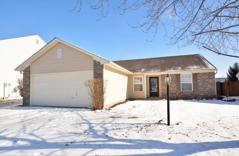 17373 Austrian Pine Wy