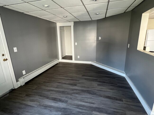 Photo - 181-183-183 S Main St