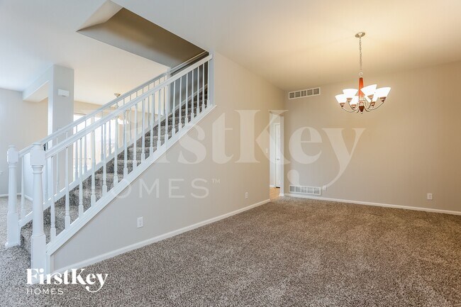 Photo - 13827 Ivanhoe St
