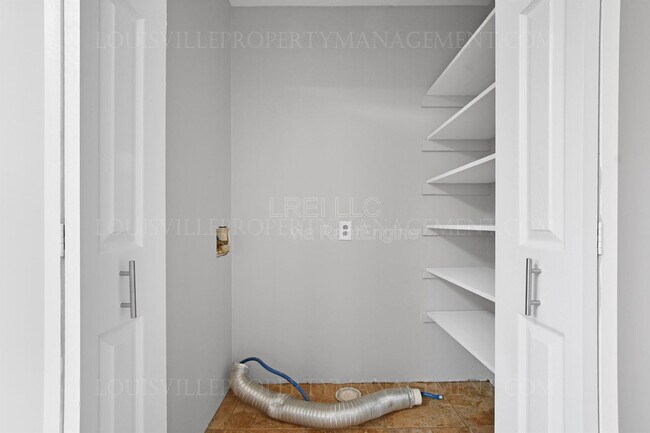 Photo - 8212 Devonshire Dr