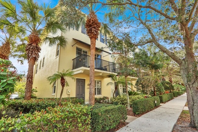 Photo - 136 Regions Way