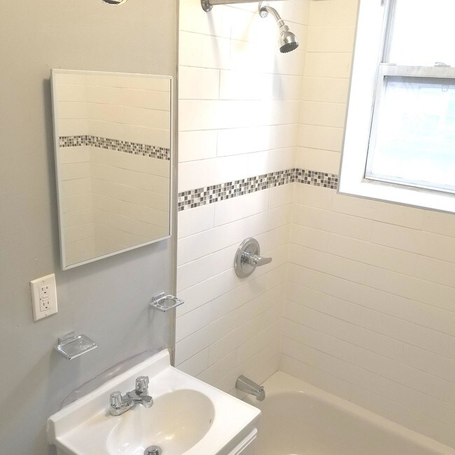 Photo - Elizabeth Goldsmith