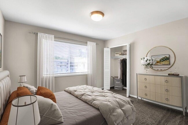 Briarwood Place Apartment Homes