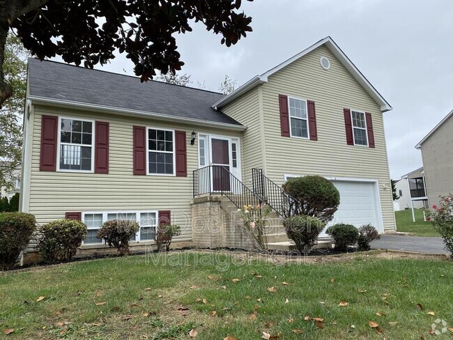 Building Photo - 6 Myers Dr Rental