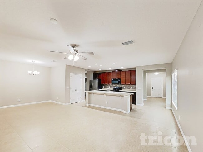 Photo - 4784 Marcos Cir