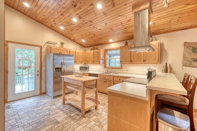 Photo - 586 Sun Valley Dr