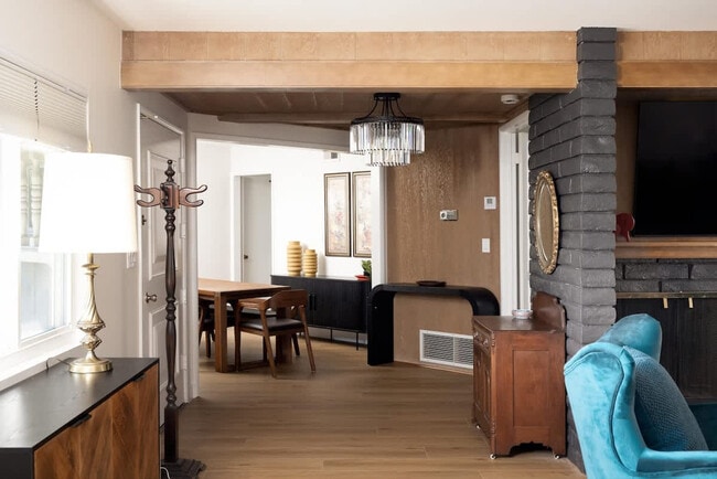 7264 Glenflora Ave Unit SI ID1574623P