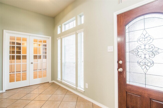 Photo - 8847 Distant Woods Dr