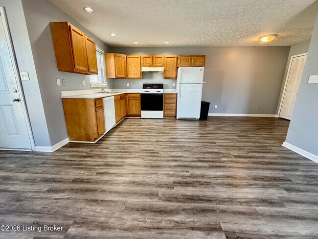 Photo - 2650 Lindsay Ave Unidad 2