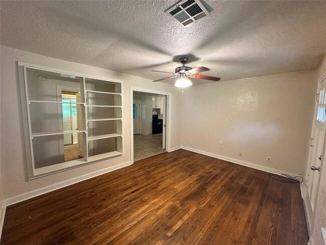 Photo - 1350 Classen Blvd