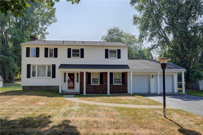 Building Photo - 161 Railroad Mills Rd Rental