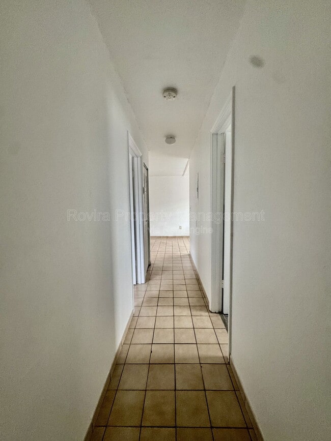 Photo - 5889 W 26th Ave Unidad 5891