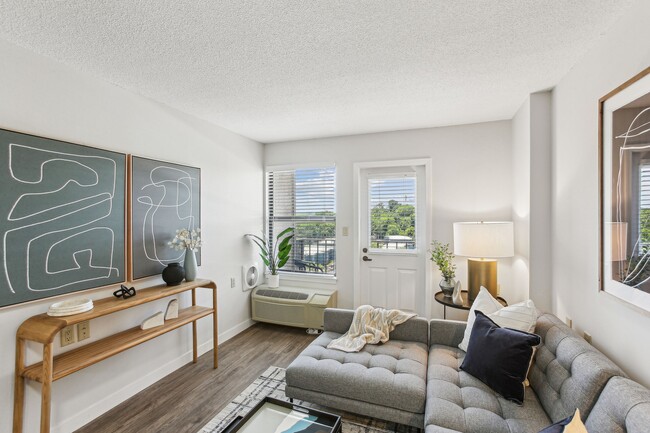 Living Room - 200 Webster Rental