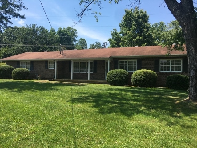 Photo - 925 Southgate Dr