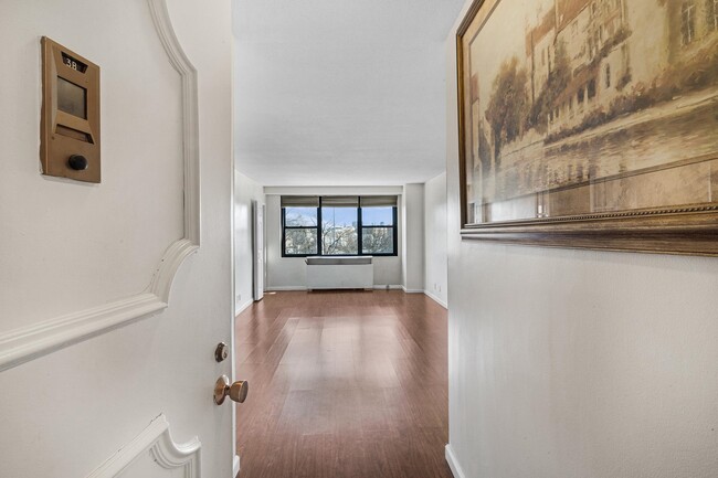 Photo - 201 St Pauls Ave Unidad 3B Rental