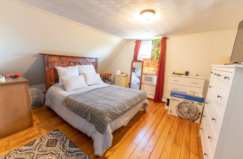 Photo - 225 Waterman Ave Unit 3