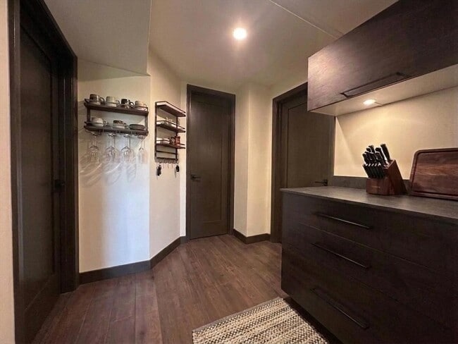 Photo - 64 Goodenough St Unit G