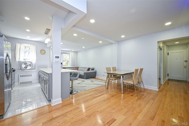 105-25 65th Ave Unit 4F