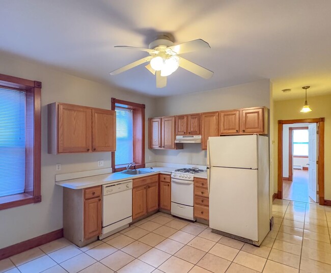 Photo - 527 Chapel St Apartment Unit A2