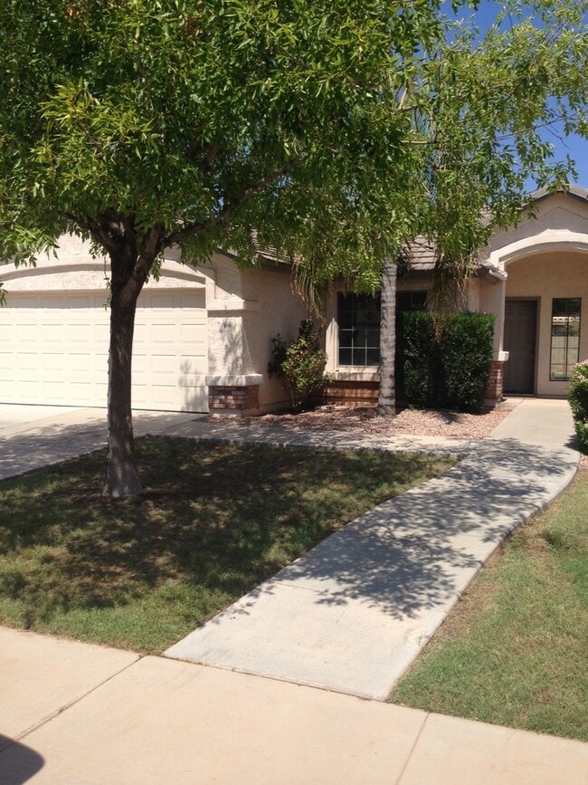 Photo - 2316 E Stottler Dr