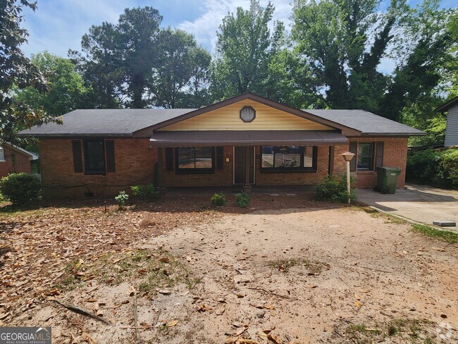 Building Photo - 4524 Lasalle Dr Rental