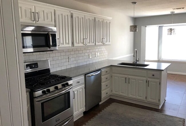 Photo - 3 Bed 2 Bath Broken Arrow