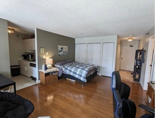 Photo - 33 W Delaware Pl Unit 9C