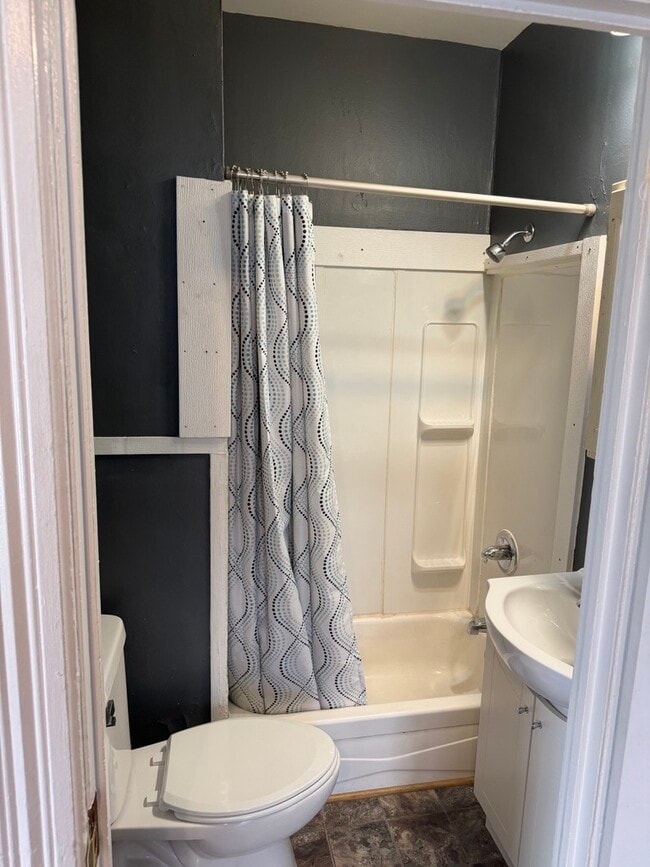 Photo - 2915 Cottage Grove Ave Unit 2