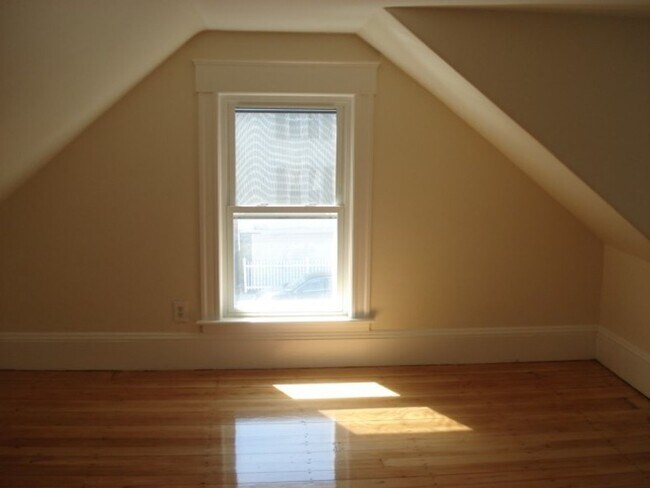 Photo - 95 Boylston St Apartment Unit 95 Boylston St