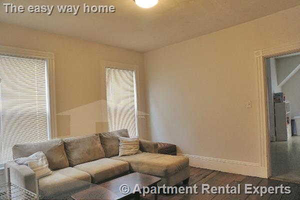 Photo - 339A Beacon St