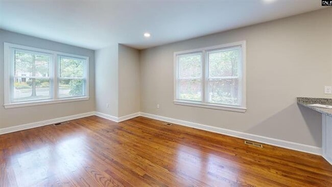 Photo - 3 bedroom 2 bath - SHANDON AREA!!!!! Unit 3129