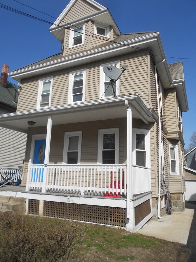 Photo - 65 Fairbanks St Unit 1