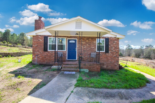 Front - 703 Celeste Ave Unit House