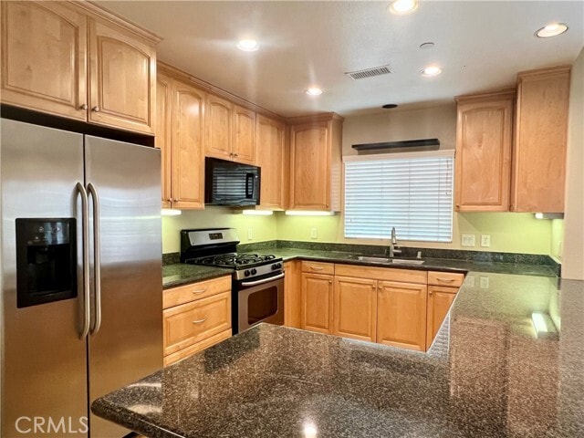 Photo - 266 S Redwood Ave