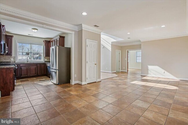 Photo - 7118 Vermillion Pl