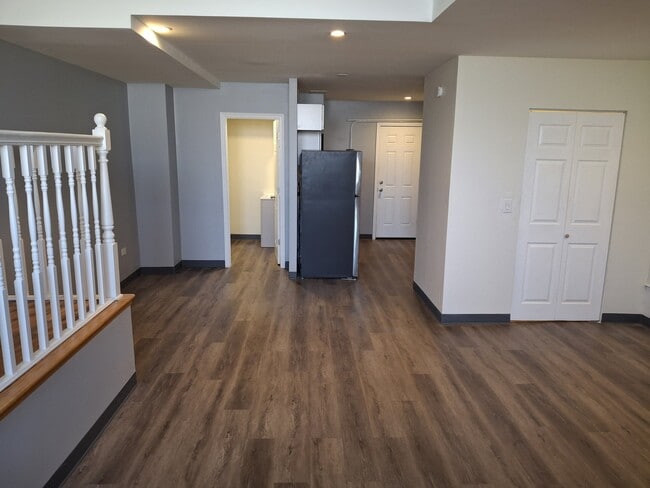 Photo - 3149 W Wellington Ave