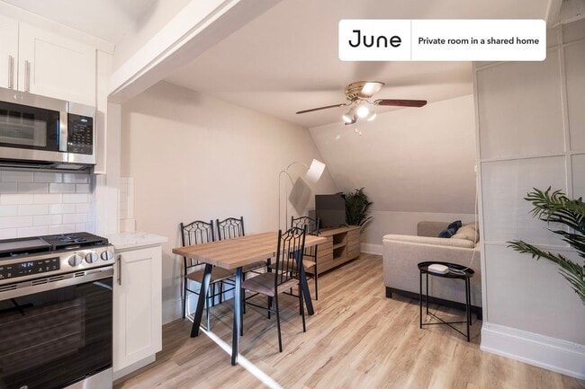 Photo - Room in Shared 3 bed/1 bath home Unidad A