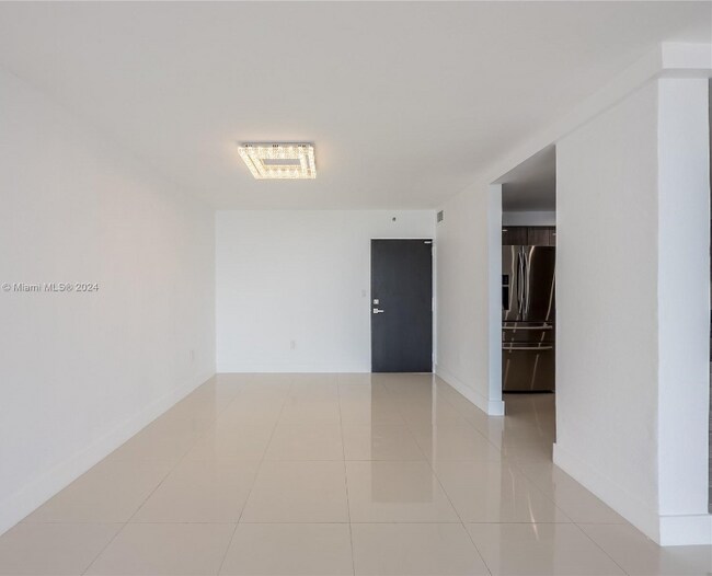 Photo - 2851 NE 183rd St Unit 2000A