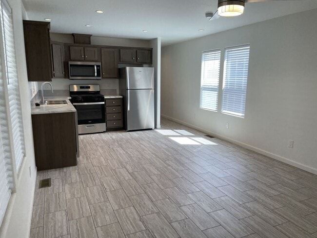 Photo - 10701 N 99th Ave