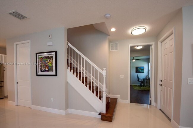 Photo - 12410 NW 33rd St