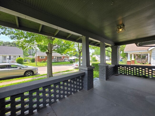 Photo - 2832 Rushland Dr